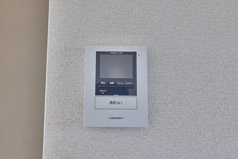 Room image 16