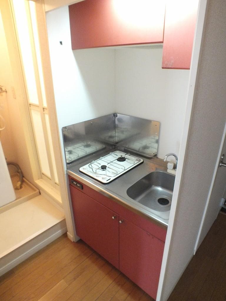 Room image 9