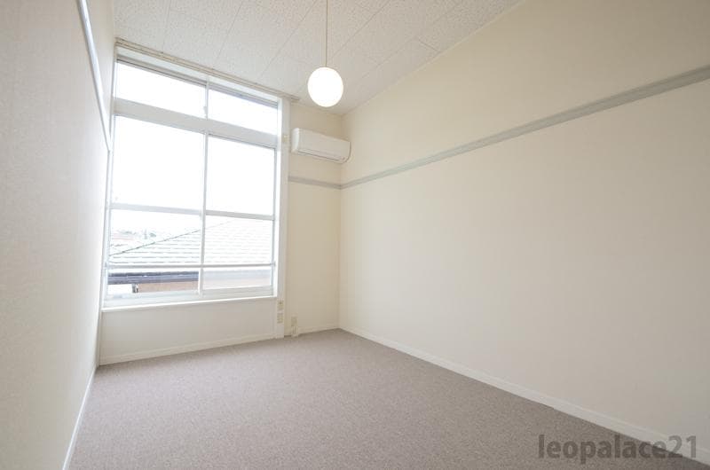 Preview interior of leopalace Matsubara House