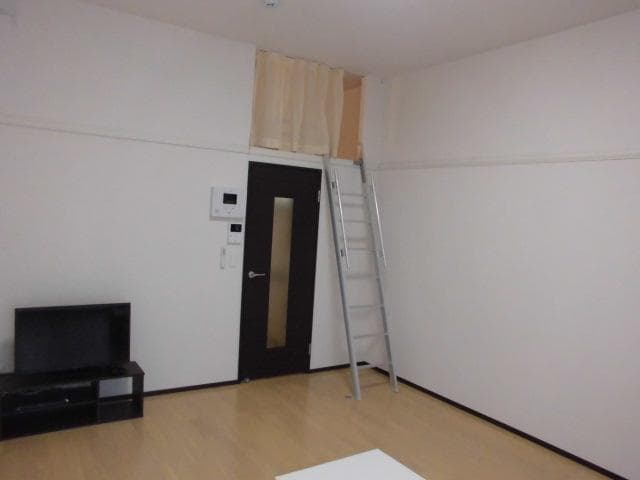Preview interior of LEONEXT Granberg Moro II