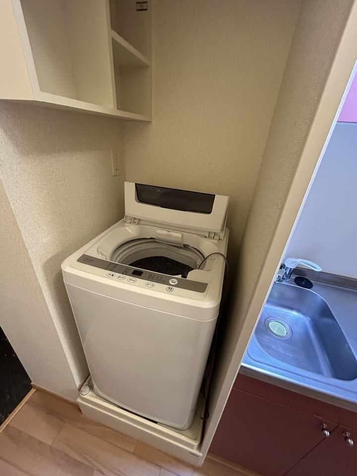 Room image 16