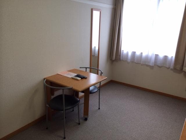 Room image 11