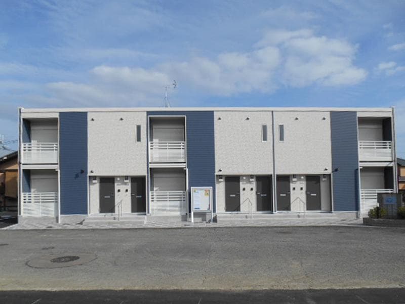 Main exterior of LEONEXT Kaguya