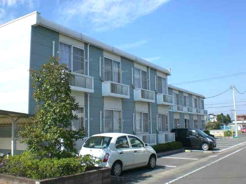 Main exterior of leopalace Eagle