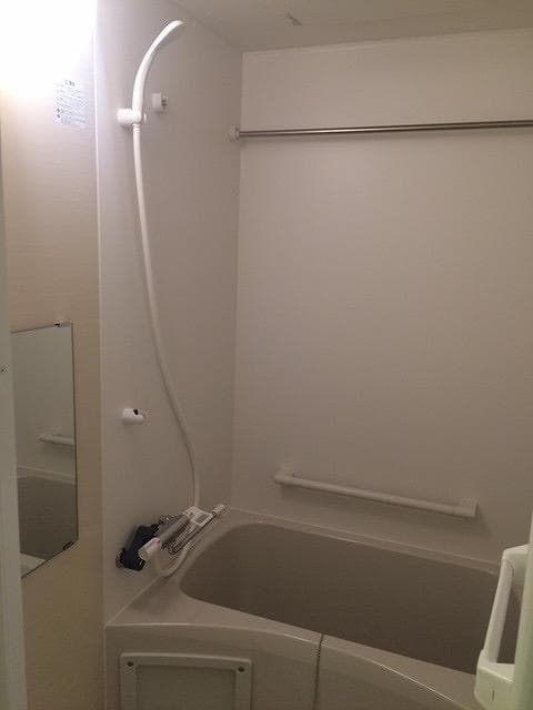Room image 15