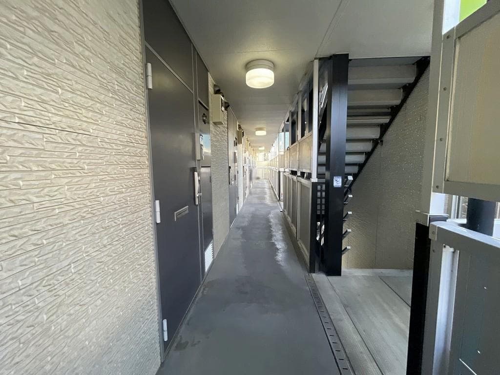 Room image 12
