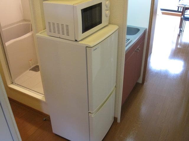 Room image 12