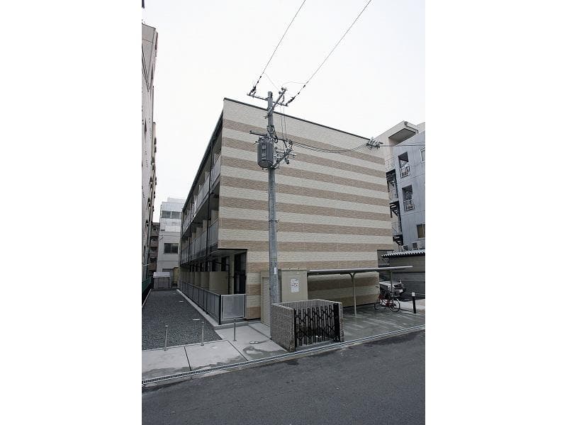 Main exterior of leopalace Neue Yamato