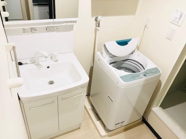 Room image 11