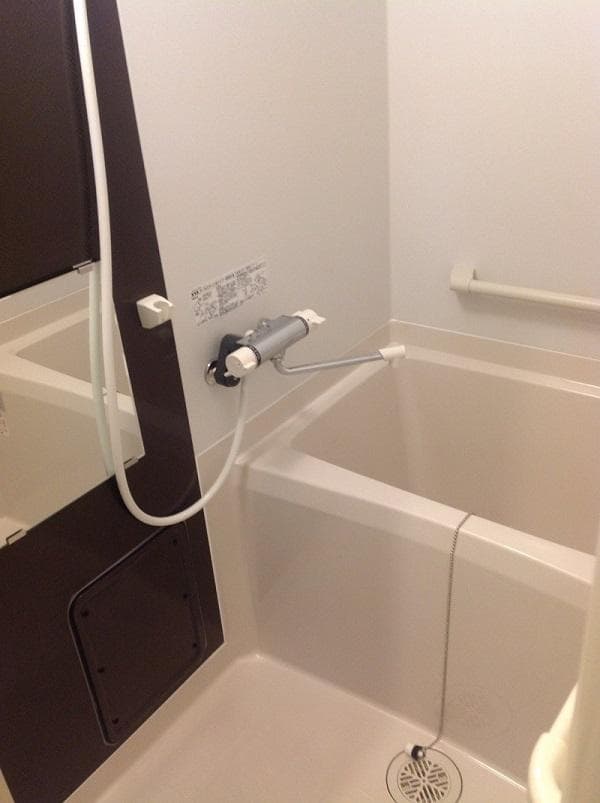 Room image 8