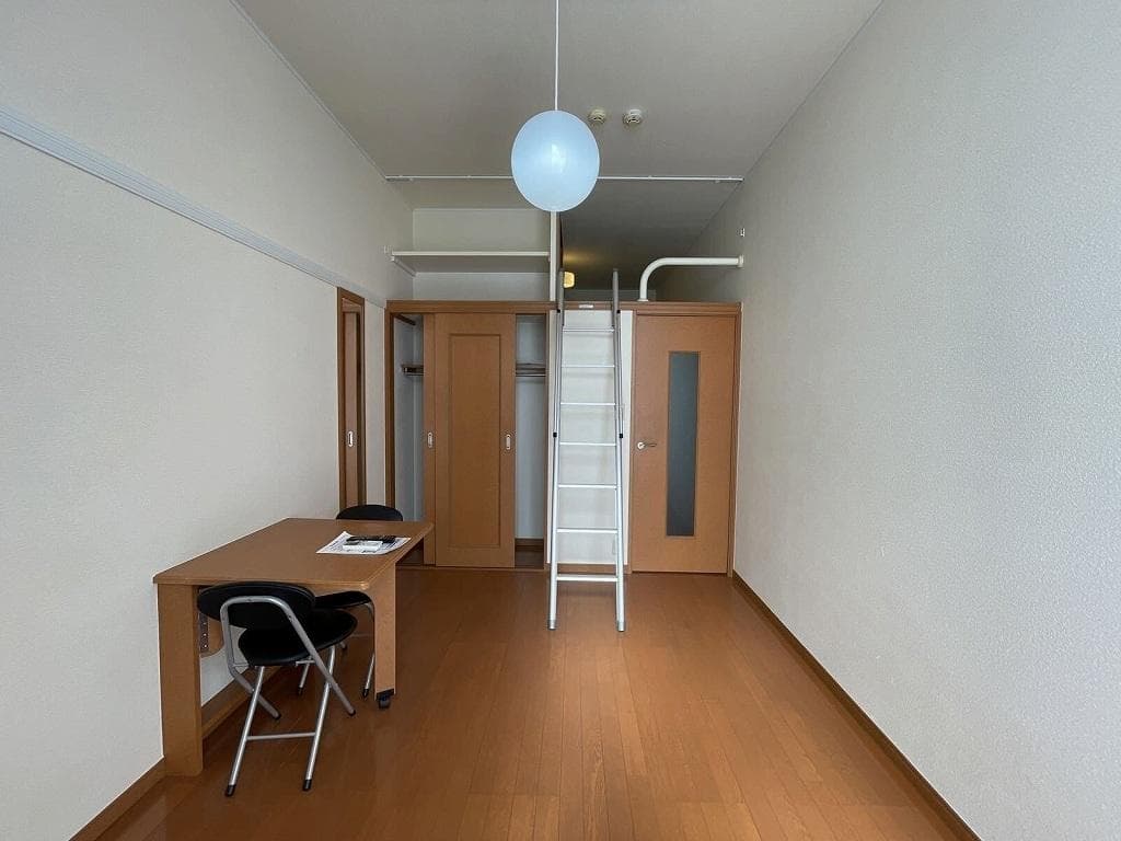 Preview interior of leopalace Maison T 4