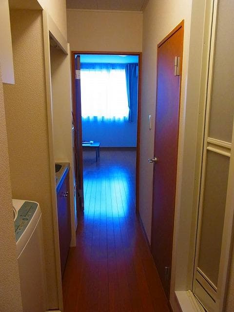 Room image 14