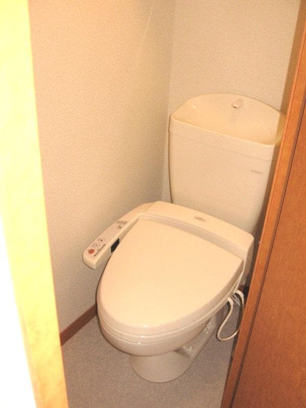 Room image 12