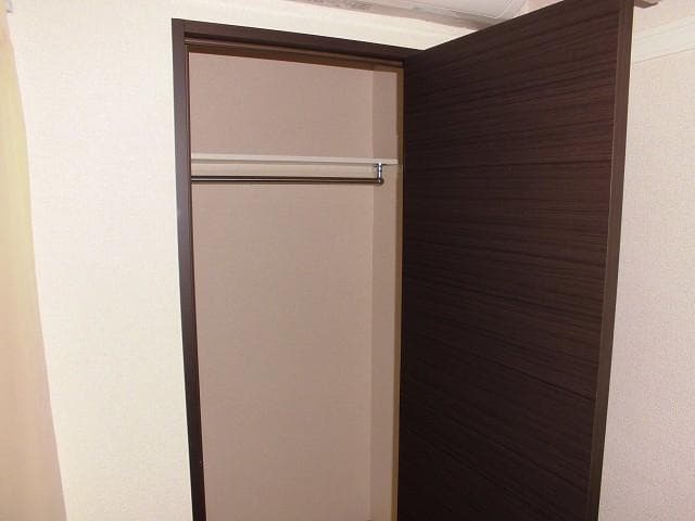 Room image 14