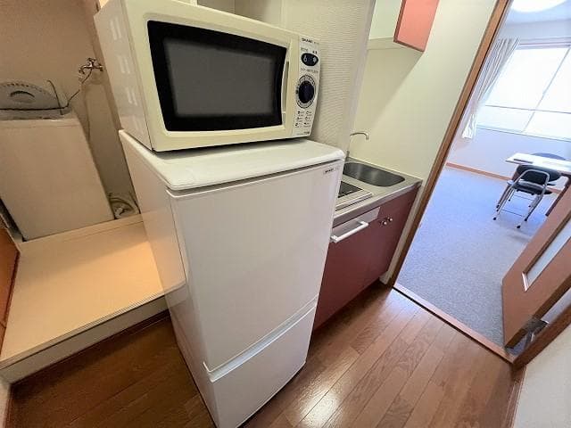 Room image 11