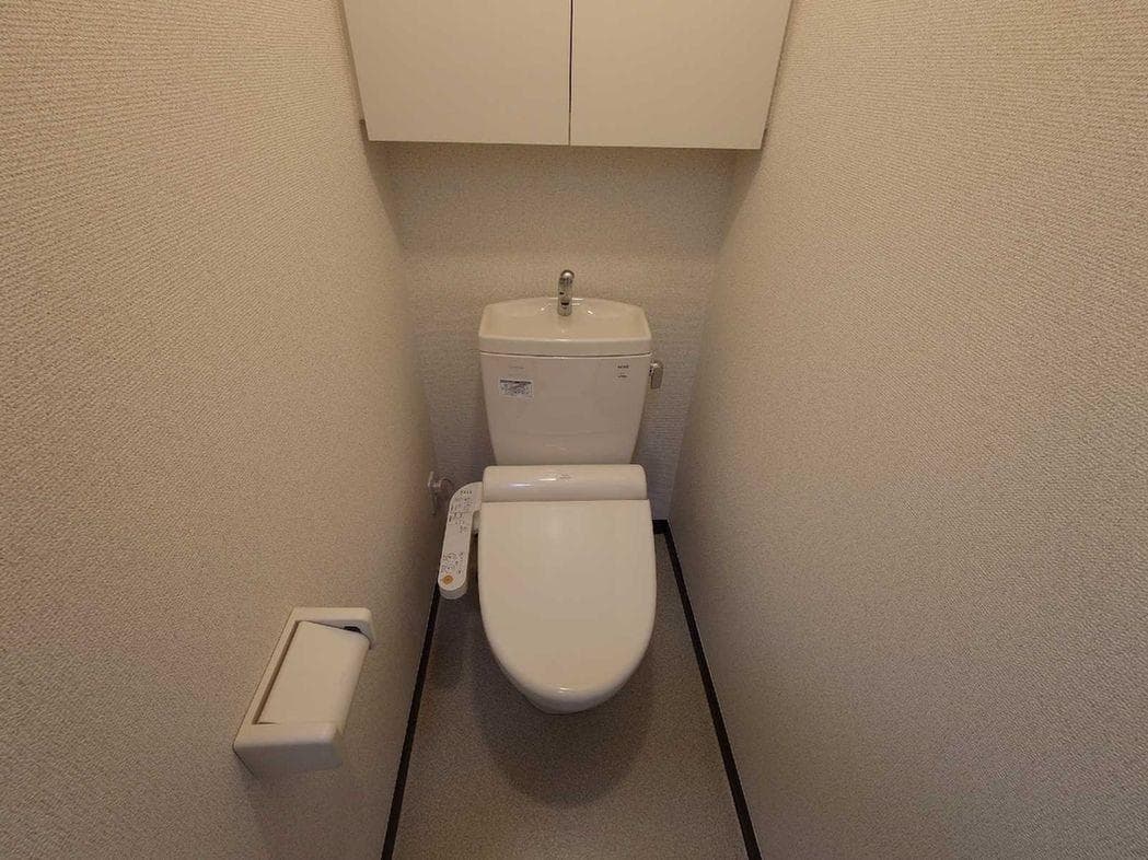 Room image 9