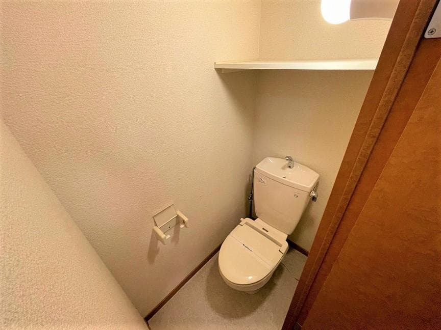 Room image 13