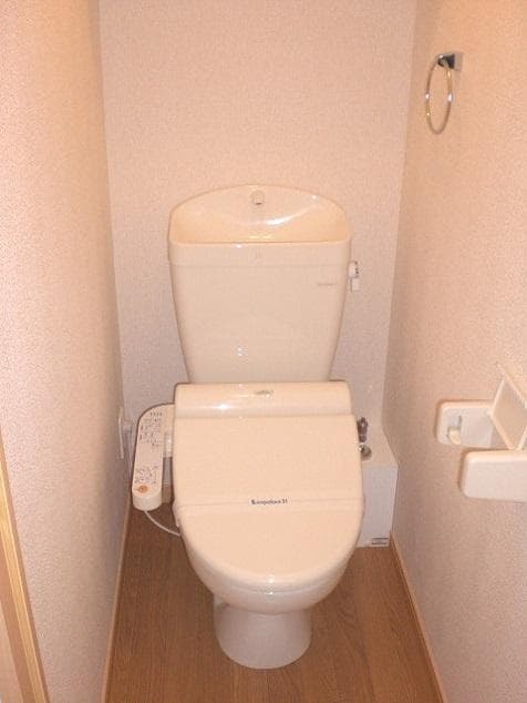 Room image 11