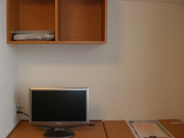 Room image 15
