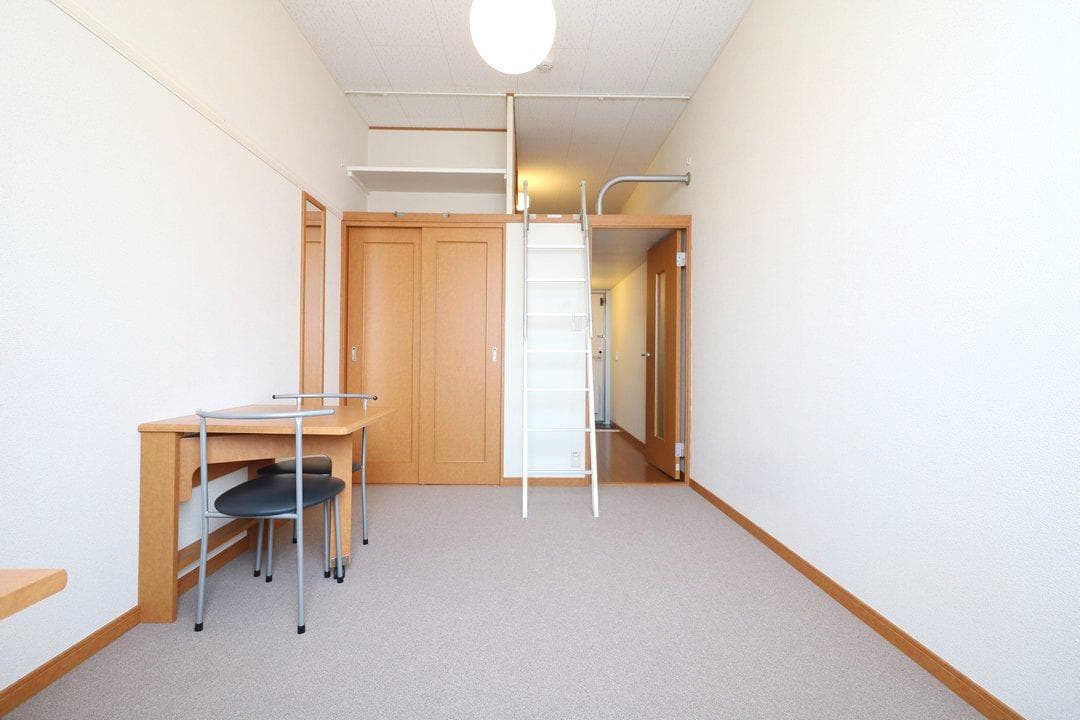 Preview interior of leopalace ALPHA