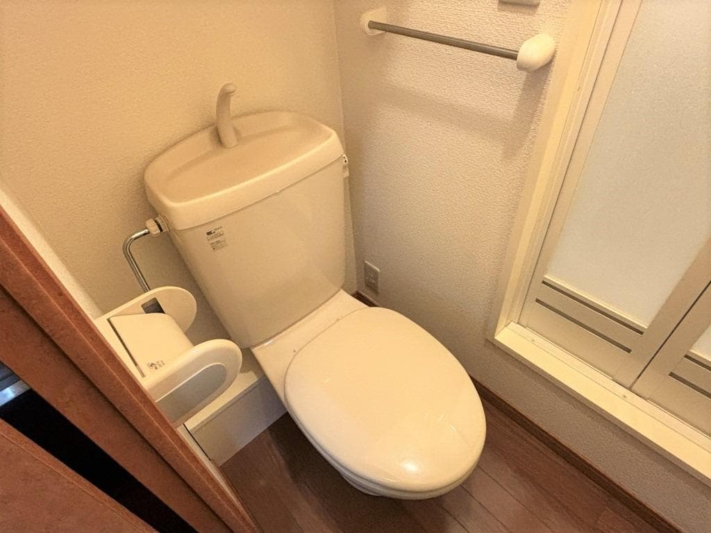 Room image 13