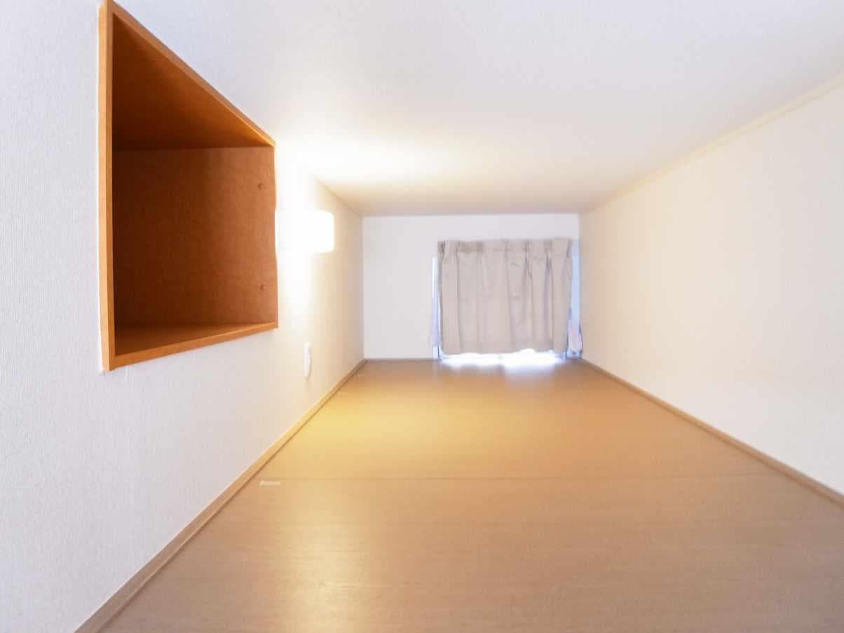 Room image 15
