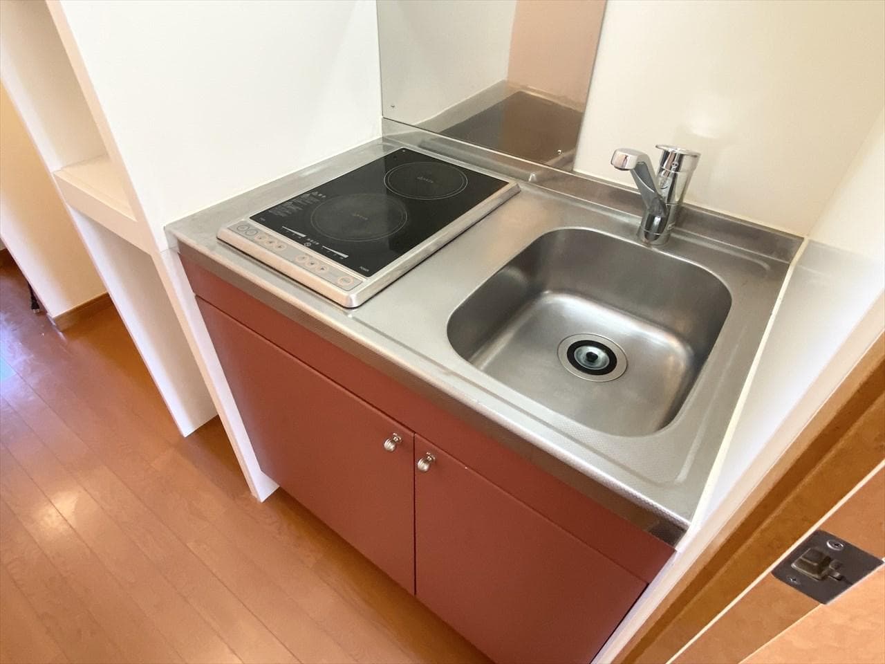 Room image 10