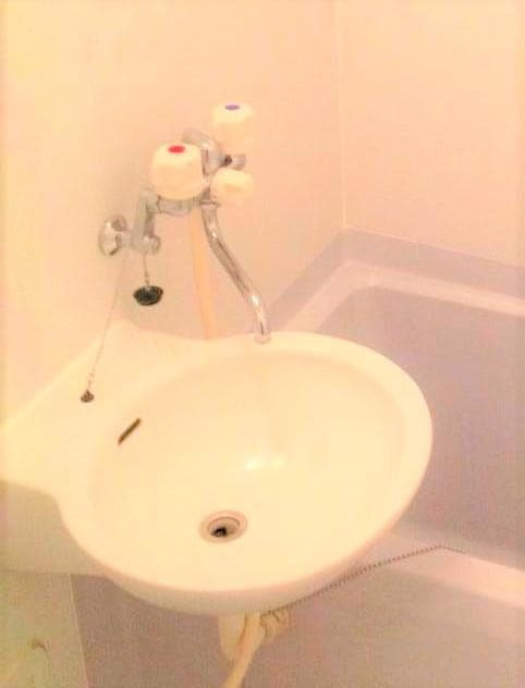 Room image 16