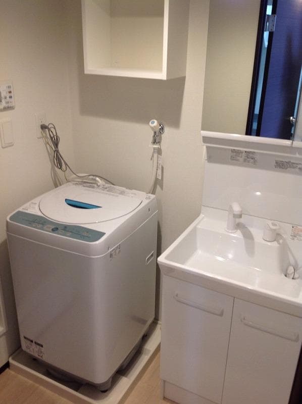 Room image 11