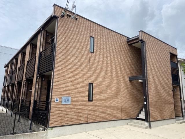 Main exterior of LEONEXT stage II