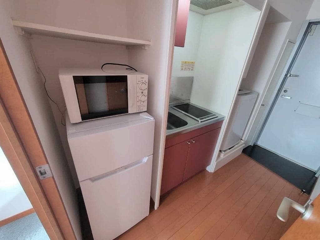 Room image 10