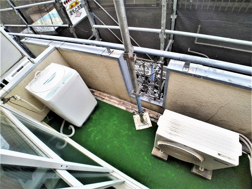 Room image 8
