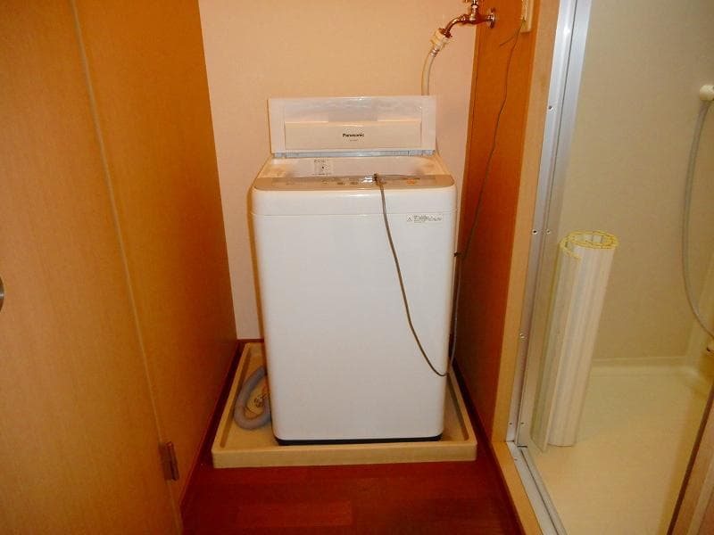 Room image 11