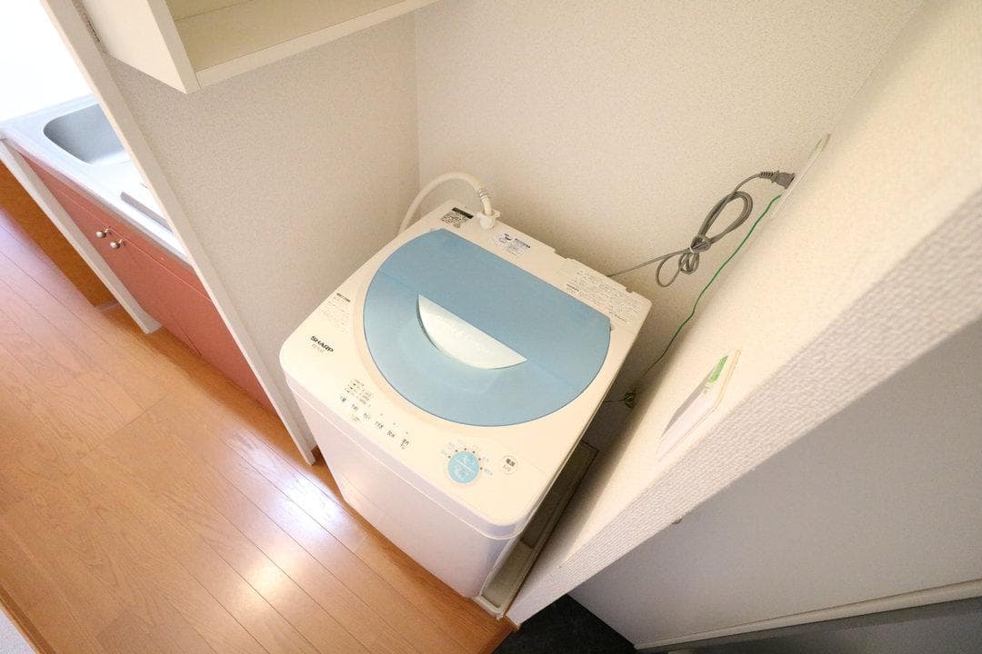 Room image 16