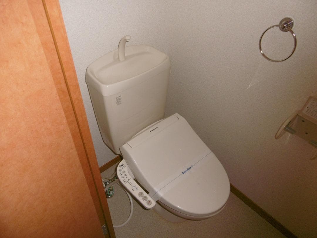 Room image 12