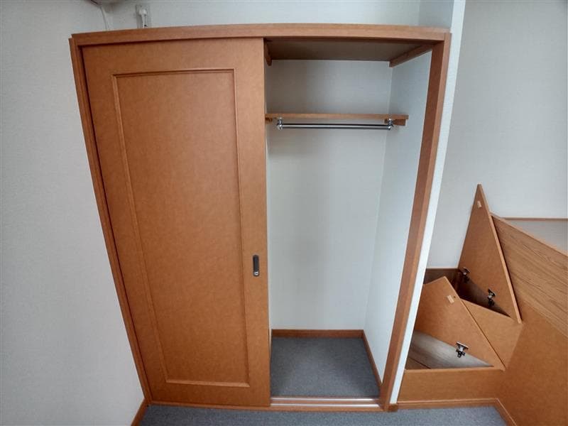 Room image 10