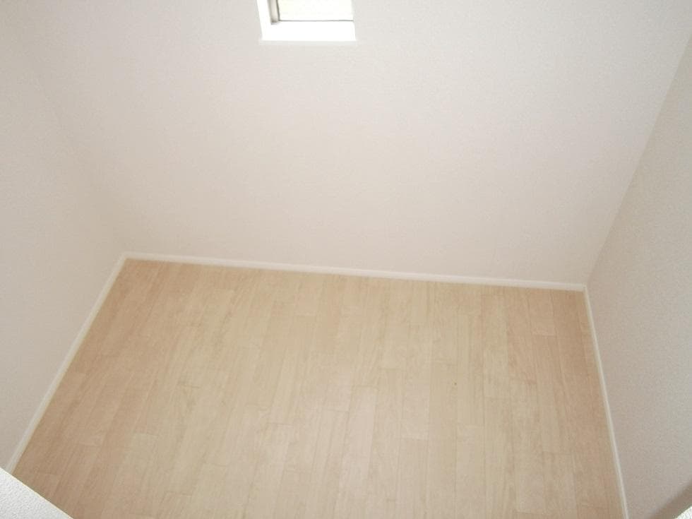 Preview interior of MIRANDA Gruegia II