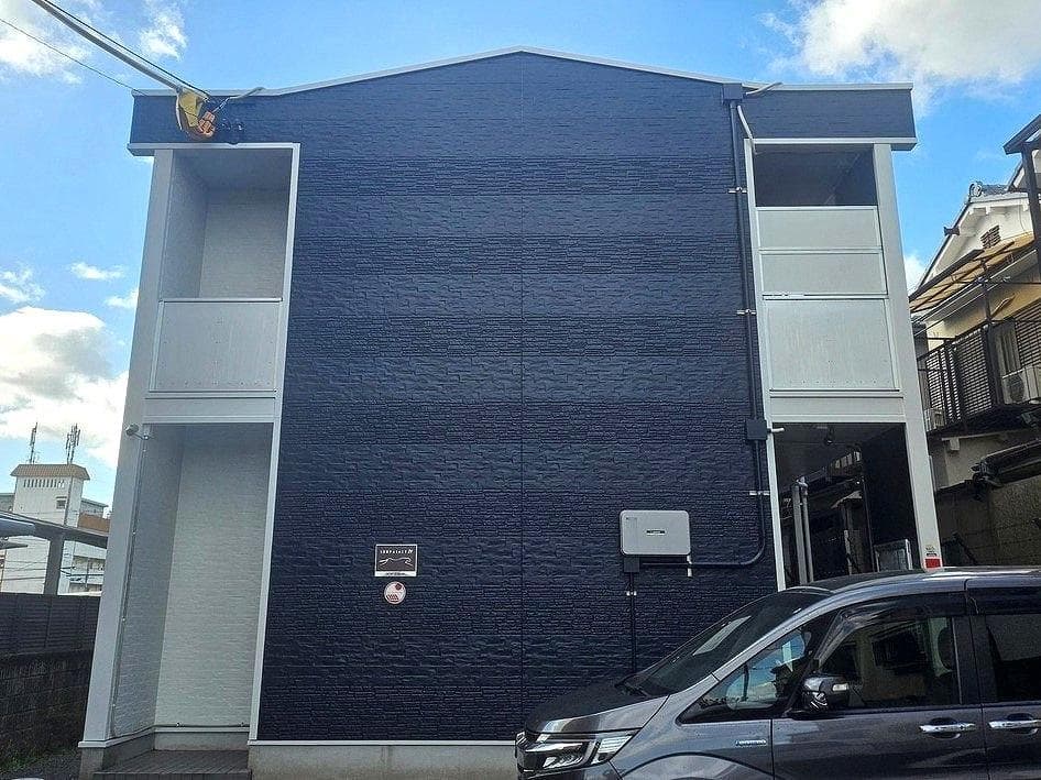 Main exterior of leopalace Stern