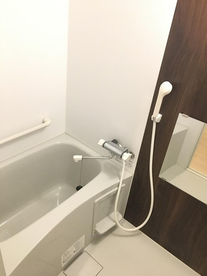 Room image 16
