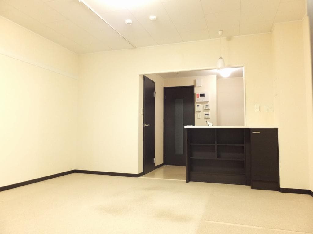 Preview interior of LEONEXT Kita Konosu