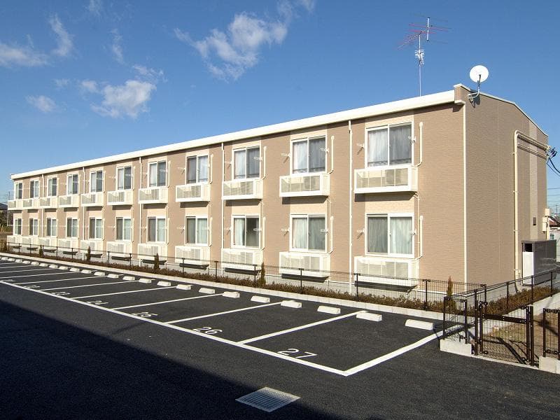 Main exterior of leopalace Victoire II