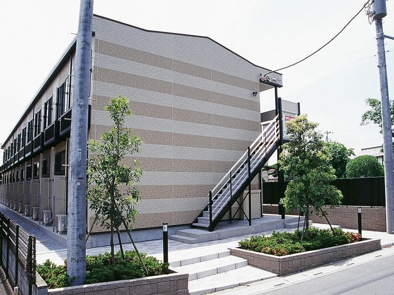 Main exterior of leopalace West Gold II