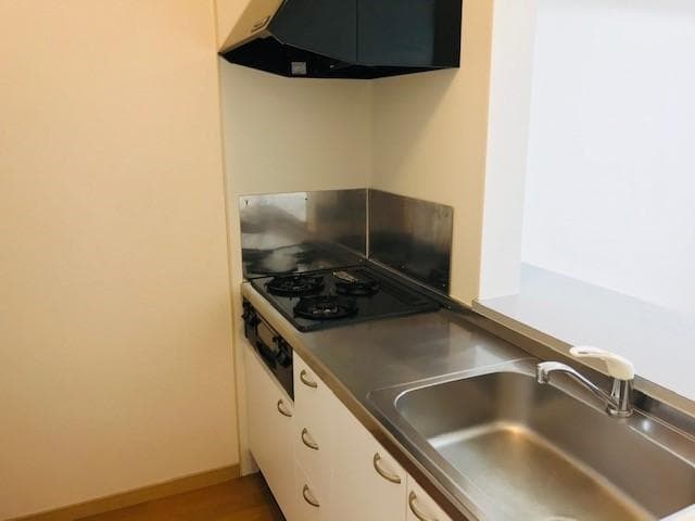 Room image 11