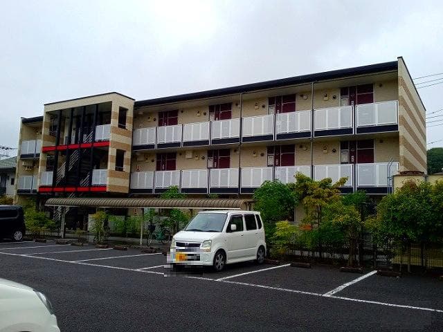 Main exterior of leopalace Camellia II