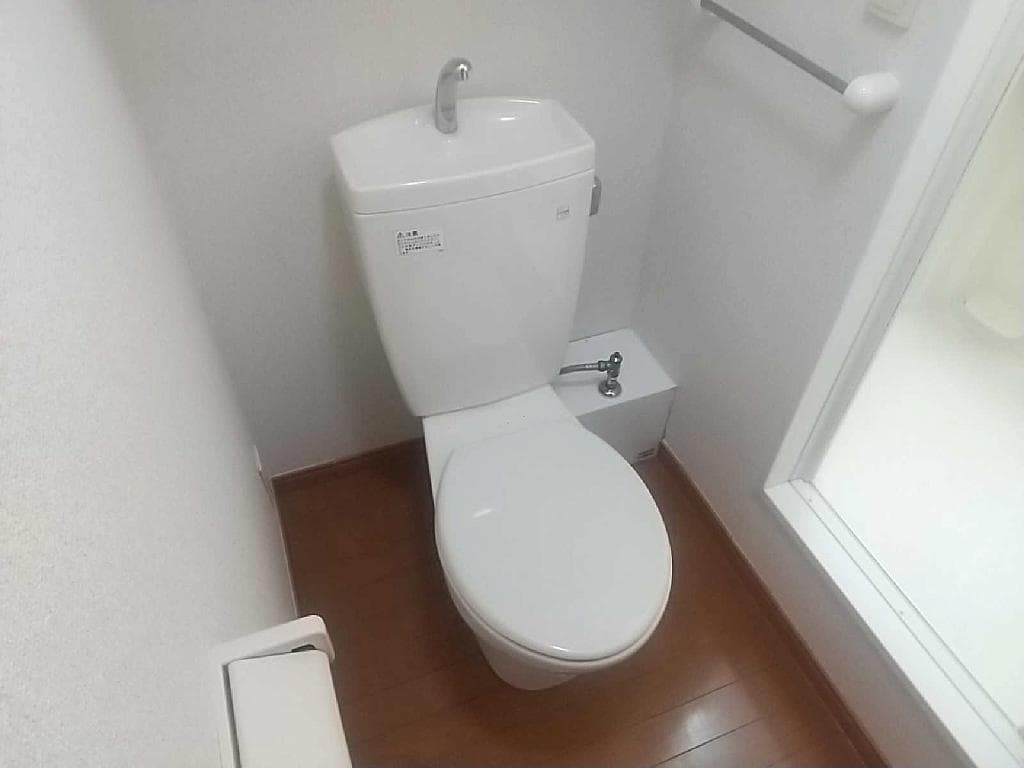 Room image 8