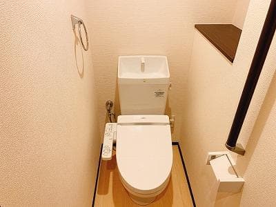 Room image 9