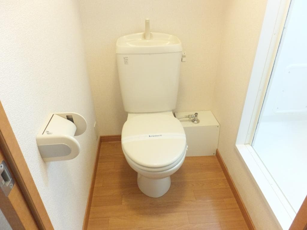 Room image 13