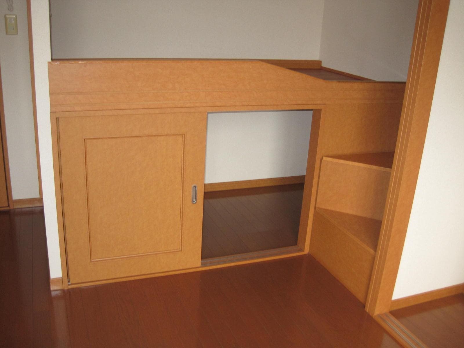 Room image 15