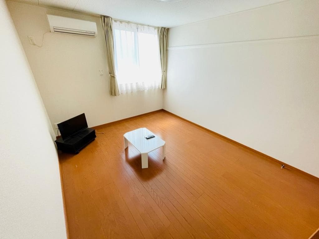 Preview interior of leopalace Plaisir