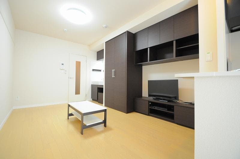 Preview interior of LEONEXT Oota Nishikan